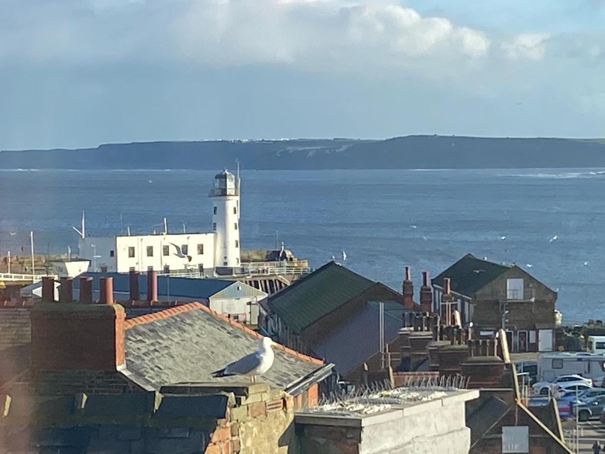 Lighthouse View, One Min From Harbour & Beach Apartman Scarborough Kültér fotó